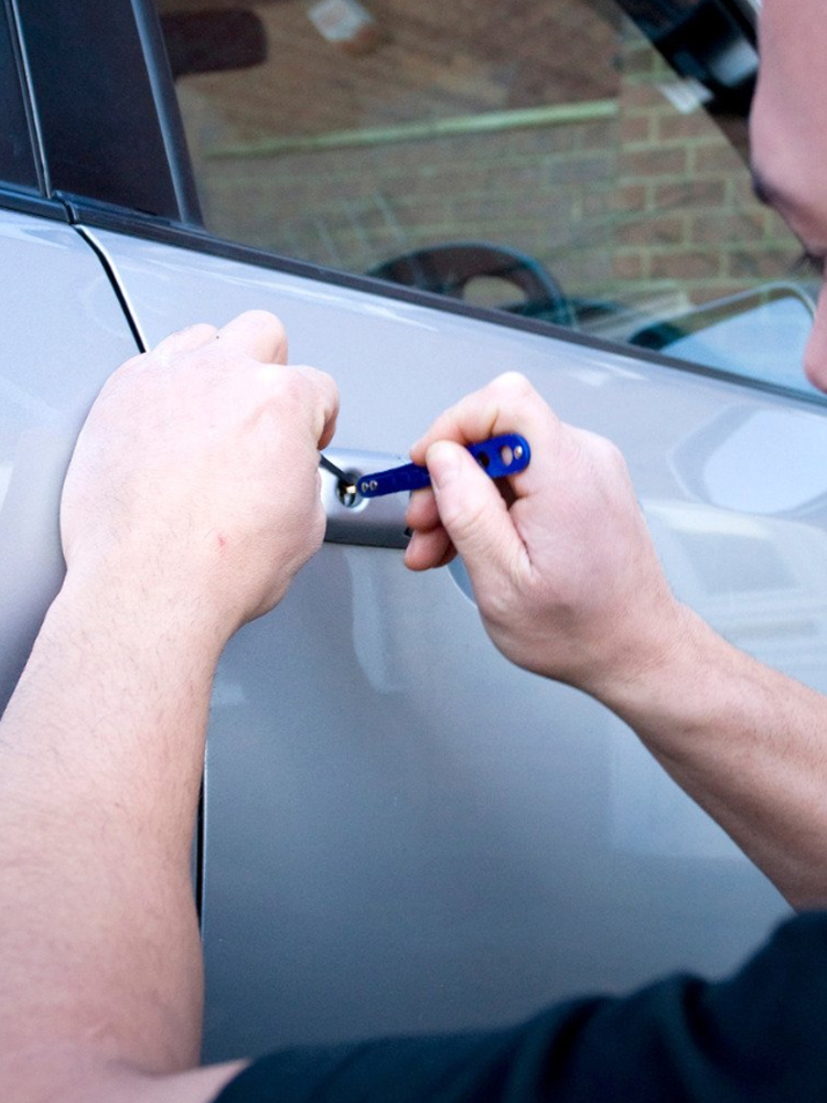 Vehicle Unlocking System Louisville